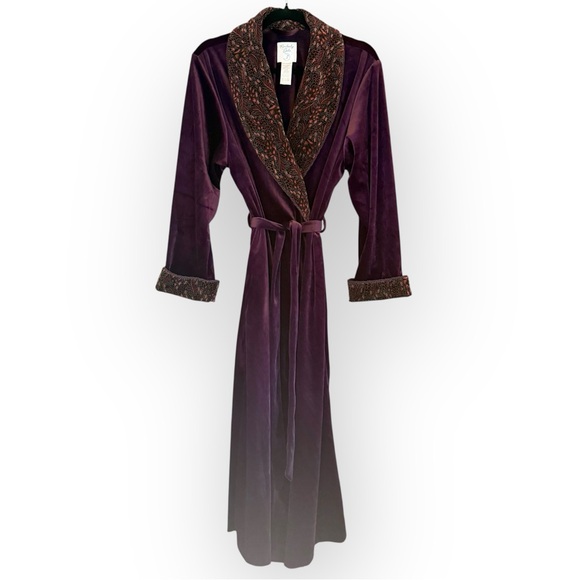 KIMBERLY GALE Vintage Velour Robe in Plum w/Paisley Peacock Design, Small - Picture 1 of 10